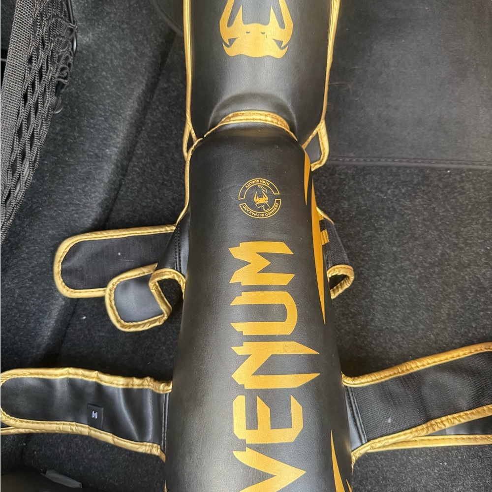 Venum Challenger Standup Shin Guards - Black/Gold